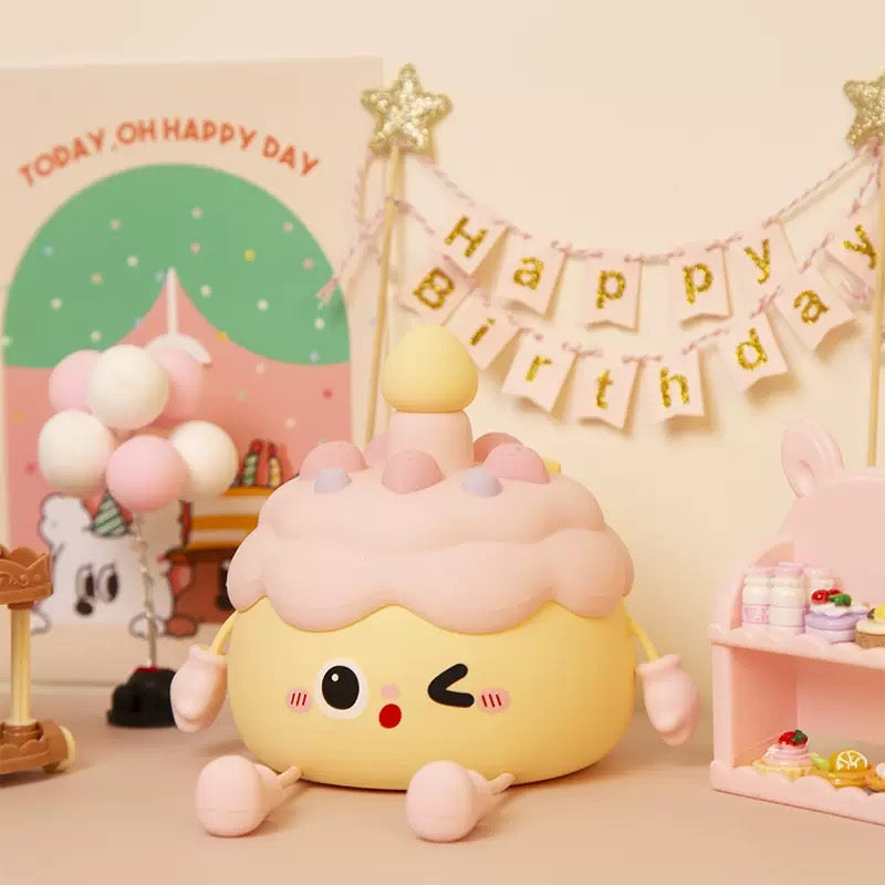 Sweet Cupcake LED Night Light | Cozy Kawaii Lamp with Auto Timer